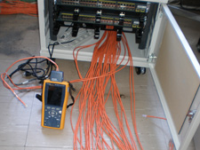 ケーブル及びLANケーブル設置配線